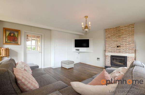 Belle maison de 14ème siècle et 18ème siècle au Coeur du village