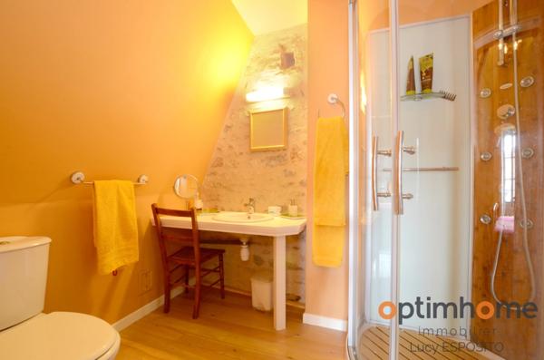 Belle maison de 14ème siècle et 18ème siècle au Coeur du village