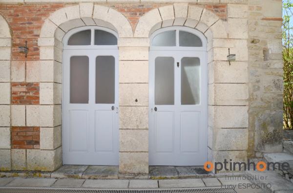 Belle maison de 14ème siècle et 18ème siècle au Coeur du village