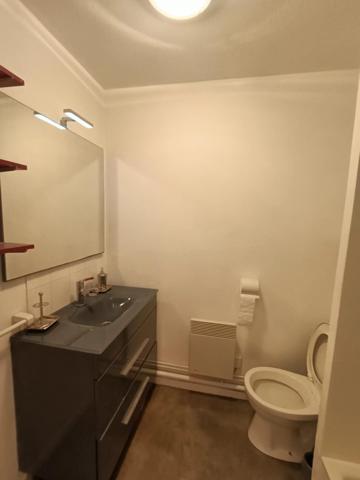 Vente                                                      Appartement
                        
                     1 pièces                      18 m2                     à Nantes
