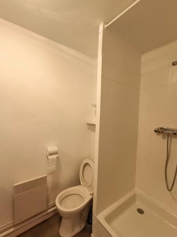 Vente                                                      Appartement
                        
                     1 pièces                      18 m2                     à Nantes