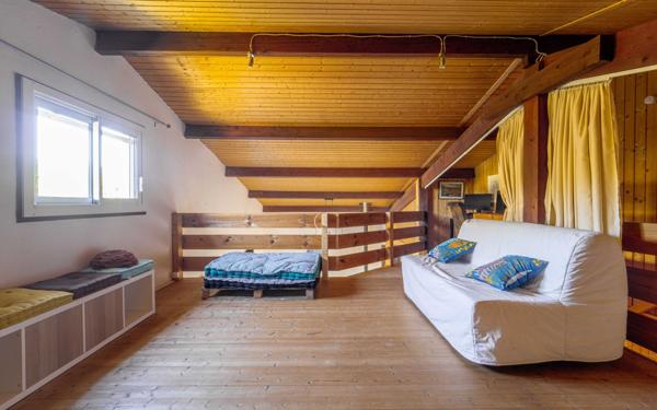 Maison à vendre    6 pièces •  Sainte-Eulalie-en-Born