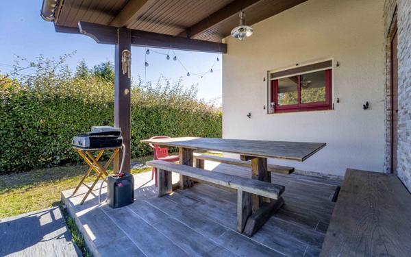 Maison à vendre    6 pièces •  Sainte-Eulalie-en-Born