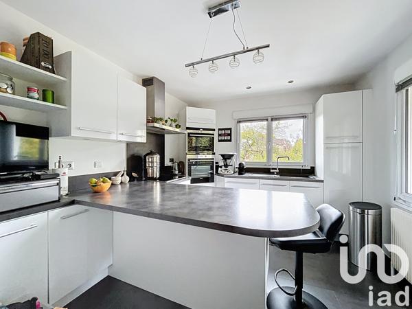Maison à vendre 5 pièces 134 m² Saint-Cyr-au-Mont-d'Or