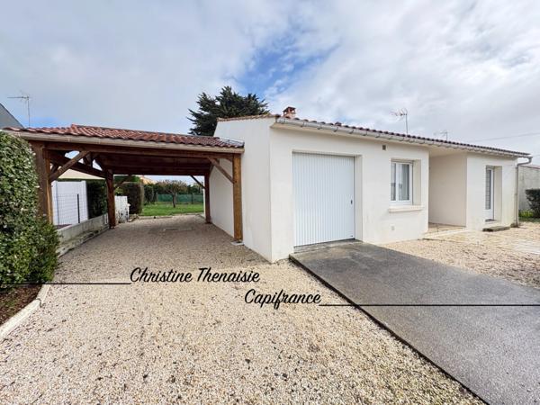Maison à vendre 4 pièces de Plain-Pied avec Véranda - 2 chambres - Garage et Carport 85800 LE FENOUILLER