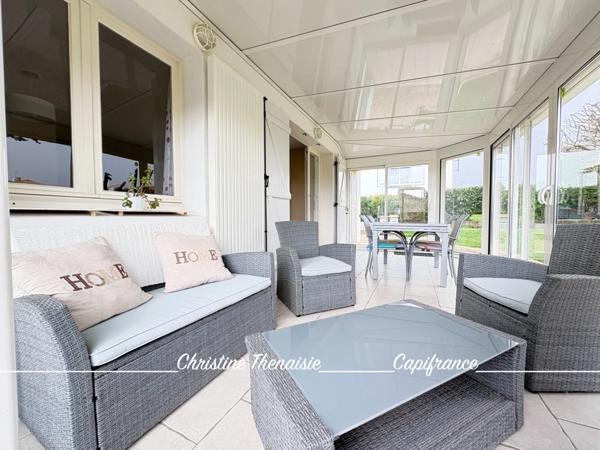 Maison à vendre 4 pièces de Plain-Pied avec Véranda - 2 chambres - Garage et Carport 85800 LE FENOUILLER