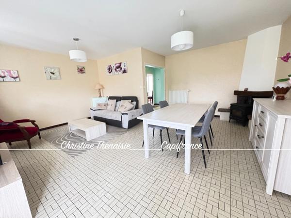 Maison à vendre 4 pièces de Plain-Pied avec Véranda - 2 chambres - Garage et Carport 85800 LE FENOUILLER
