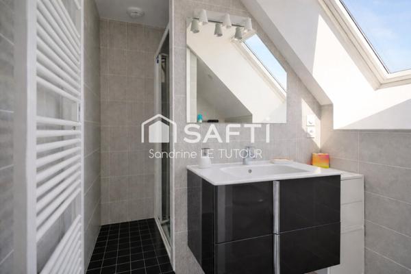 Appartement T4 en duplex avec terrasse et garage