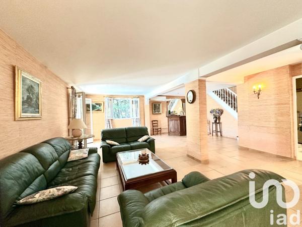 Maison à vendre 5 pièces 136 m² Saint-Raphaël