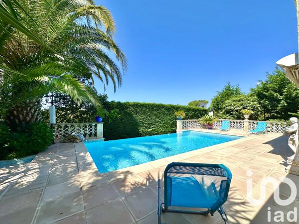 Maison à vendre 5 pièces 136 m² Saint-Raphaël