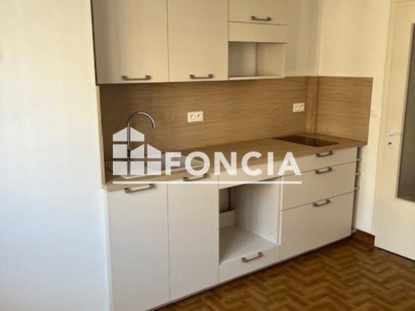 Location Appartement 2 pièces 55 m² - 13 RUE DE VERDUN Aix Les Bains 73100