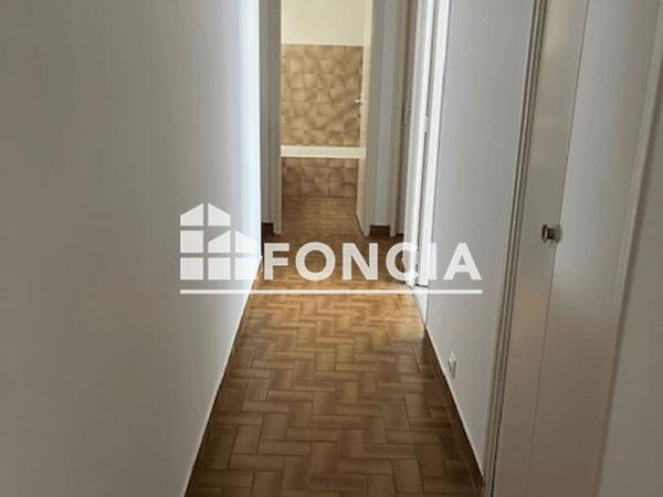 Location Appartement 2 pièces 55 m² - 13 RUE DE VERDUN Aix Les Bains 73100