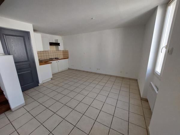 Appartement à louer Mont de Marsan T2 bis vide en duplex quartier médiathèque