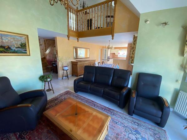 Cette maison dans le centre ville n'attend plus que vous