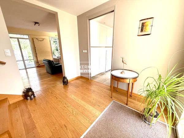 Maison 10 pièces – 356 m² environ à Saint-Grégoire (ref : 32783)