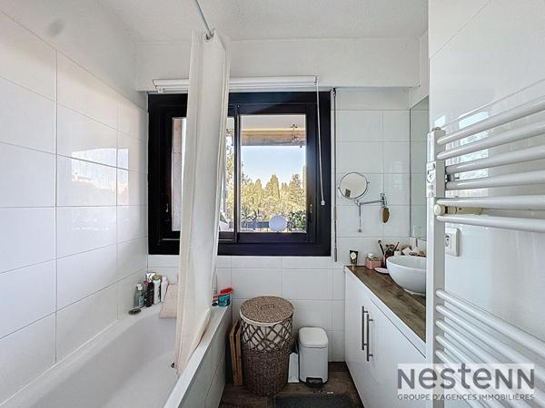 À vendre : Appartement 3 pièces à Antibes Le Puy