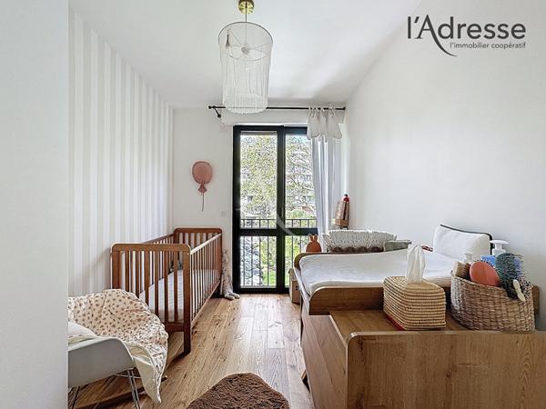 SAINT-CLOUD/Les Milons - Magnifique 4 pièces avec balcon et cave