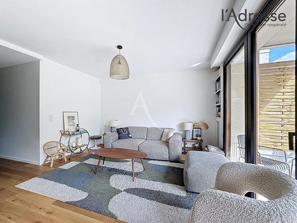 SAINT-CLOUD/Les Milons - Magnifique 4 pièces avec balcon et cave