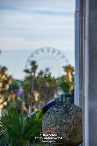 ROYAN  PLEIN CUR DE VILLE - APPARTEMENT T3