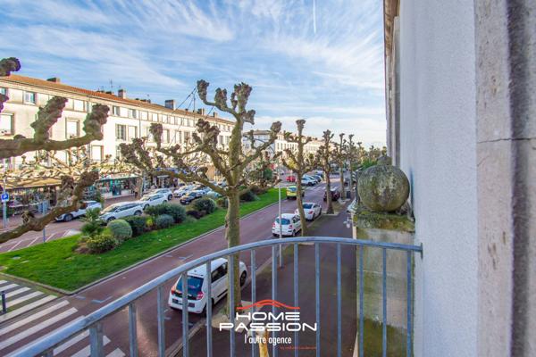 ROYAN  PLEIN CUR DE VILLE - APPARTEMENT T3