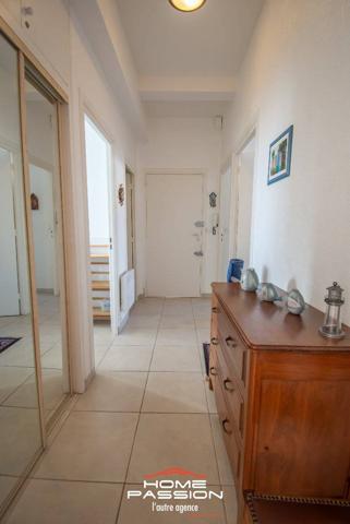 ROYAN  PLEIN CUR DE VILLE - APPARTEMENT T3
