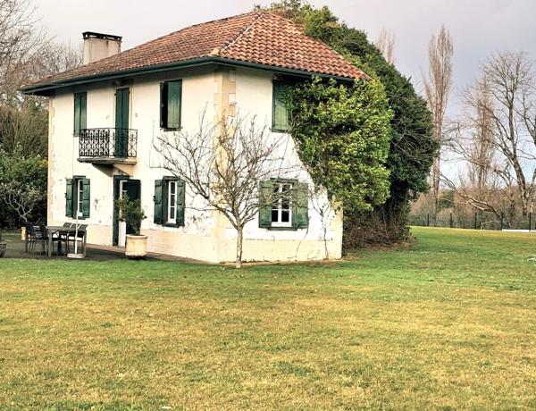 Maison à vendre VILLEFRANQUE 6 pièce(s) 103m2 463 000€