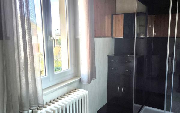 Appartement à louer    4 pièces • 93 m2 La Roche-sur-Foron