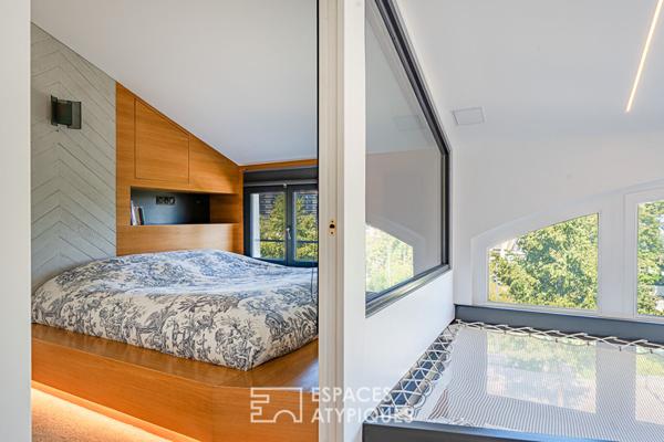 Duplex contemporain avec balcon dans un ancien hôtel particulier, aux portes de l’Île Seguin