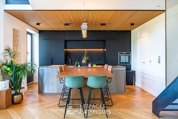 Duplex contemporain avec balcon dans un ancien hôtel particulier, aux portes de l’Île Seguin