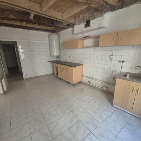 Aubagne (13400) T3 AUBAGNE CENTRE 100M²