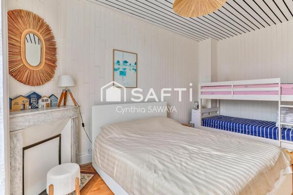 Maison de ville complètement rénovée et très bien située en ville d’été!