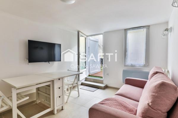 Maison de ville complètement rénovée et très bien située en ville d’été!