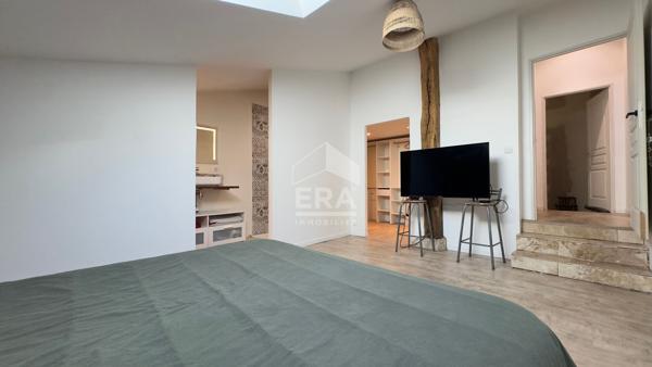 Charme et authenticité : superbe ferme rénovée avec grand terrain