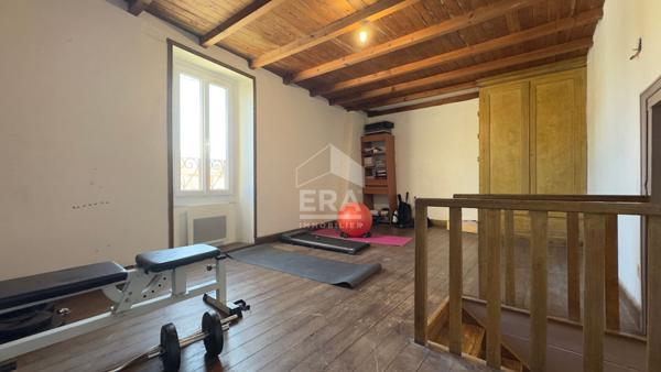 Charme et authenticité : superbe ferme rénovée avec grand terrain