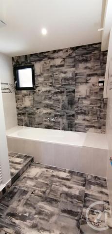 Maison à vendre  4 pièces - 123 m2 TRAMOYES - 01