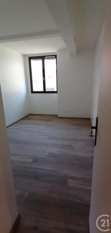 Maison à vendre  4 pièces - 123 m2 TRAMOYES - 01
