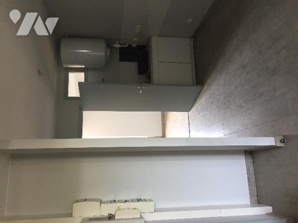 Investisseurs immeuble à Saint-Etienne secteur Le Soleil 6 lots (4 en plateaux et 2 rénovés) 240 m2