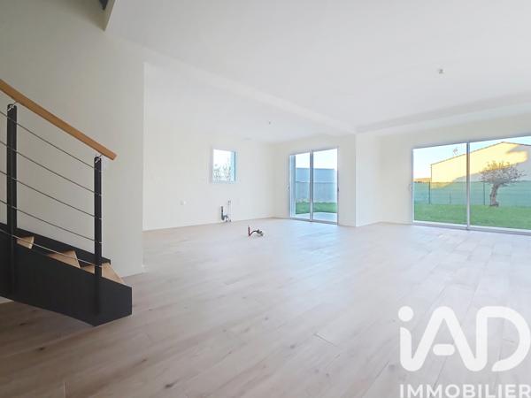 Maison à vendre 5 pièces 117 m² Saint-Palais-sur-Mer