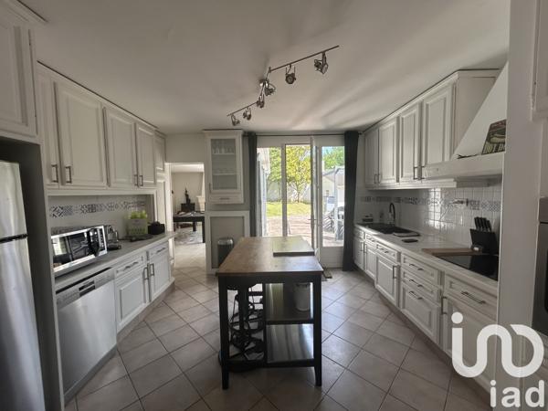 Maison à vendre 8 pièces 250 m² Longjumeau