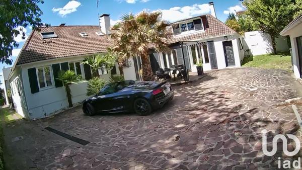 Maison à vendre 8 pièces 250 m² Longjumeau
