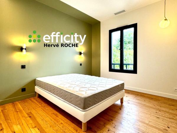 Maison 5 pièces - 240 m² Bien prestige