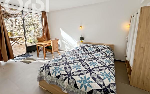 Maison à vendre    7 pièces • 193 m2 Aubenas