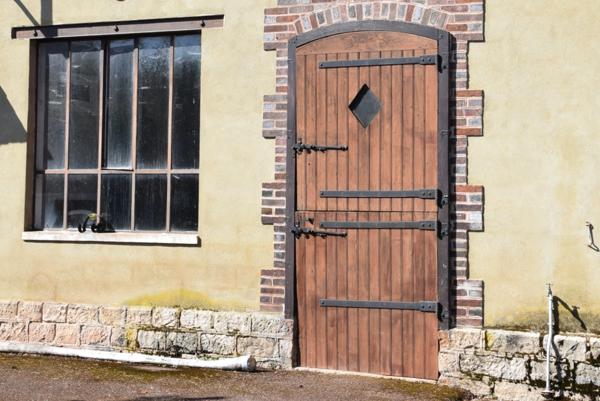 Dpt Aube (10), à vendre ESTISSAC maison P11