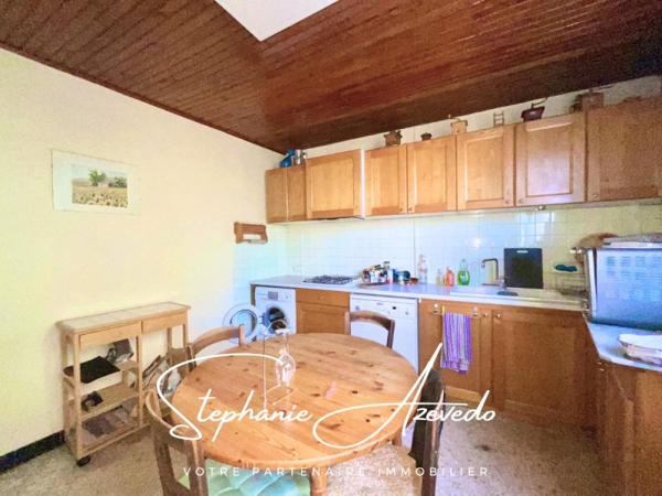 Vente / Maison avec dépendance à Nîmes (30900)