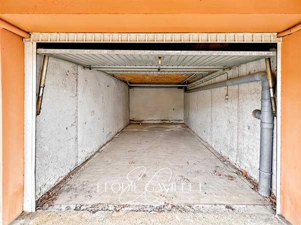 Garage de 18 m² dans résidence à Carcassonne