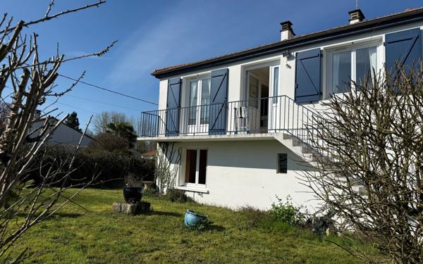 Maison à vendre    5 pièces •  Magné
