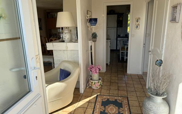 Maison à vendre    5 pièces •  Magné
