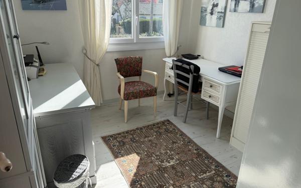 Maison à vendre    5 pièces •  Magné