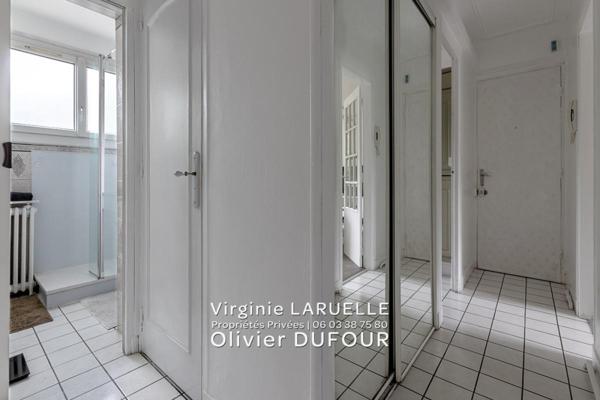 ROUEN Appartement avec balcon 2 chambres cave et place parking + garage