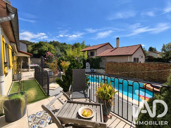 Maison à vendre 5 pièces 127 m² Saint-Germain-Laprade